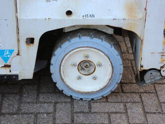 2013-pb-s151-16es-1394802-44310801