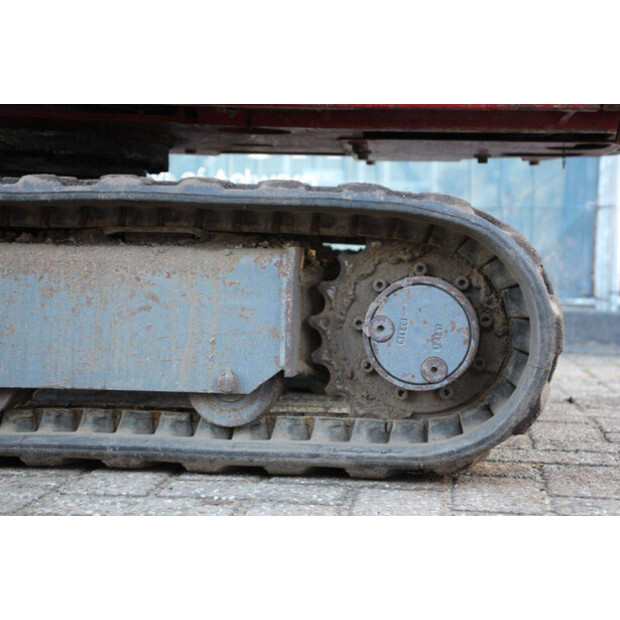 2011 TAKEUCHI TB016-44310832