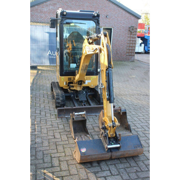 Caterpillar 301.8-44310856