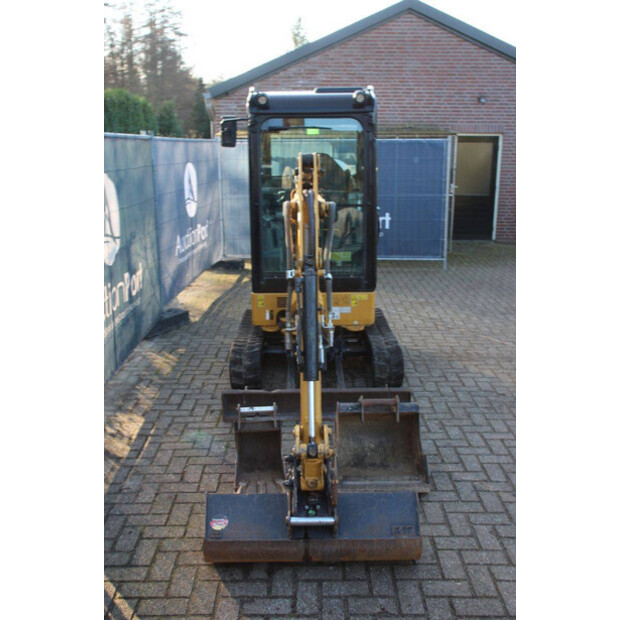 Caterpillar 301.8-44310857