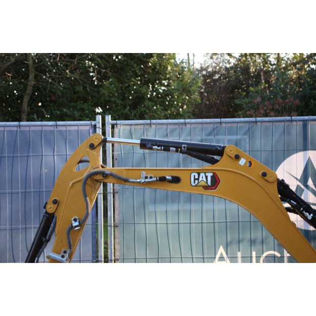 Caterpillar 301.8-44310861