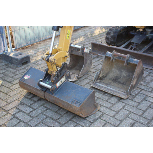 Caterpillar 301.8-44310866