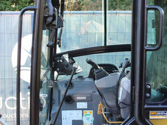 caterpillar-301-8-1394804-44310877