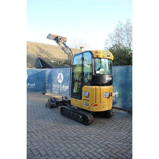 Caterpillar 301.8-44310888