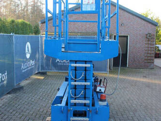 2013-h-a-b-s142-12e2wd-44311020