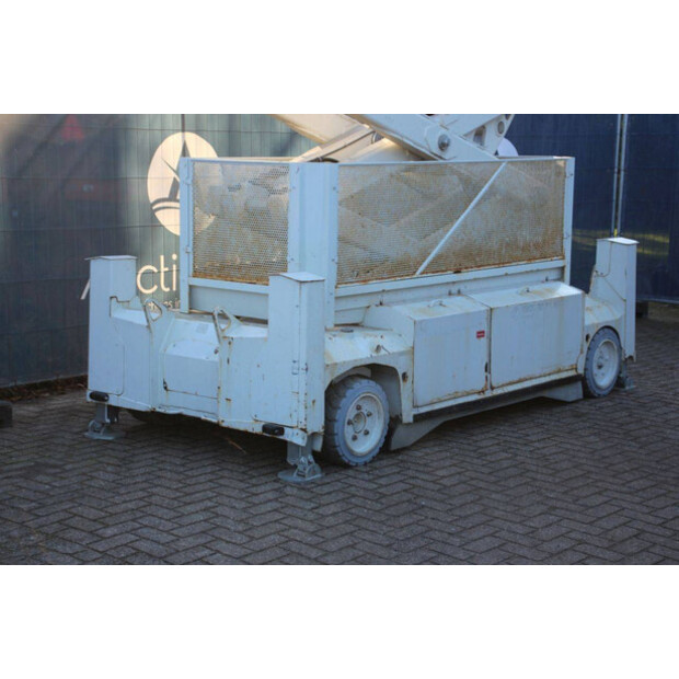 2013 بي بي S151-16ES-44311088