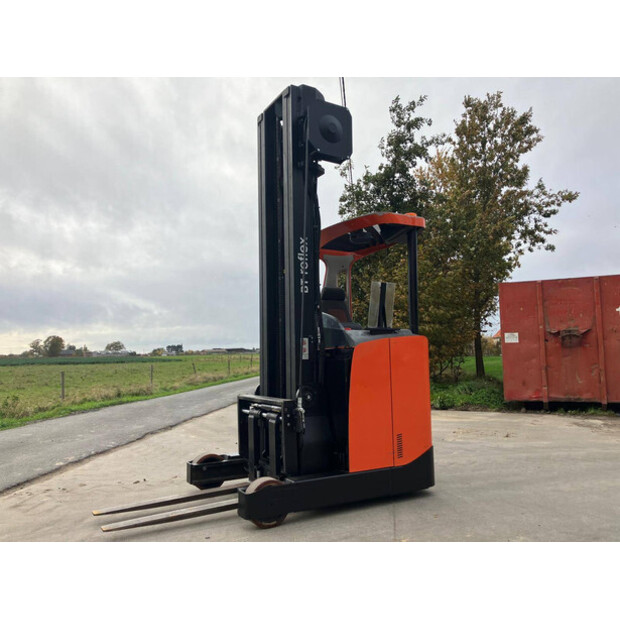 2012 بي تي RRE 140E-44311093