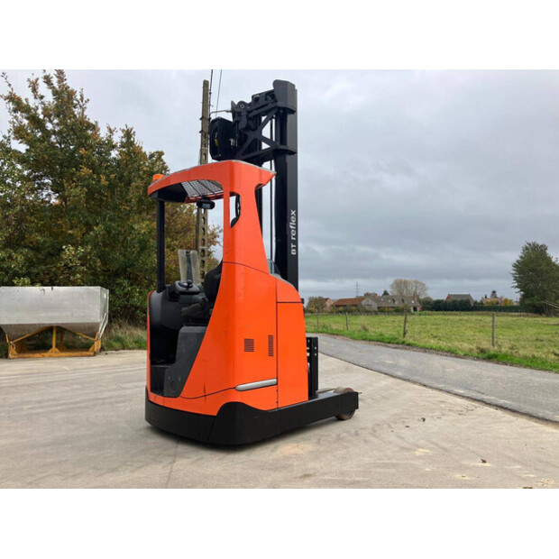 2012 بي تي RRE 140E-44311097