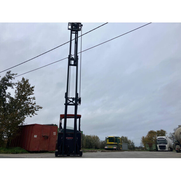 2012 بي تي RRE 140E-44311103