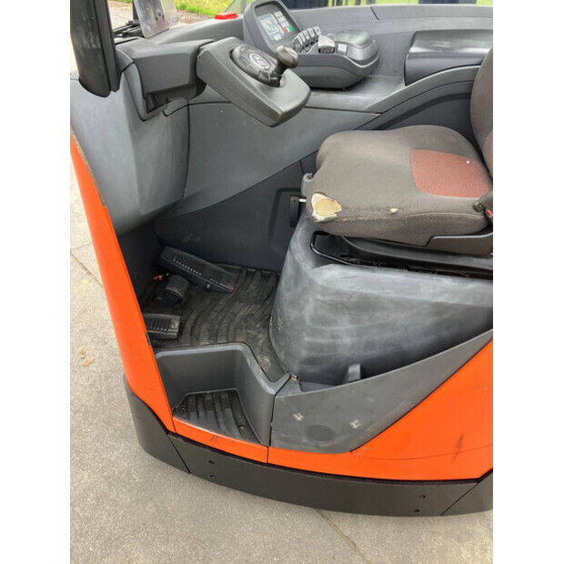 2012 بي تي RRE 140E-44311118