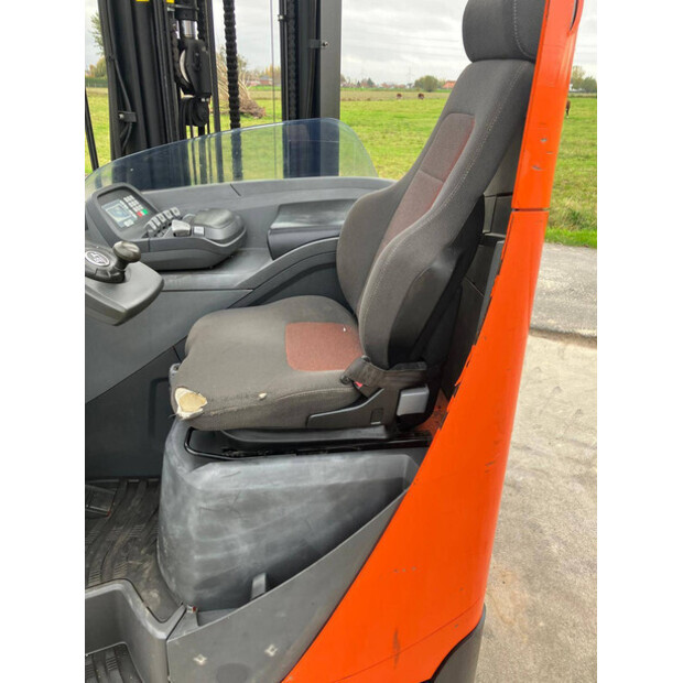 2012 بي تي RRE 140E-44311119