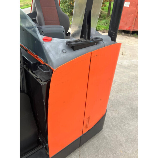 2012 بي تي RRE 140E-44311127