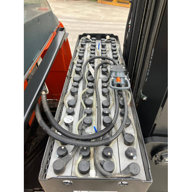 2012 بي تي RRE 140E-44311133