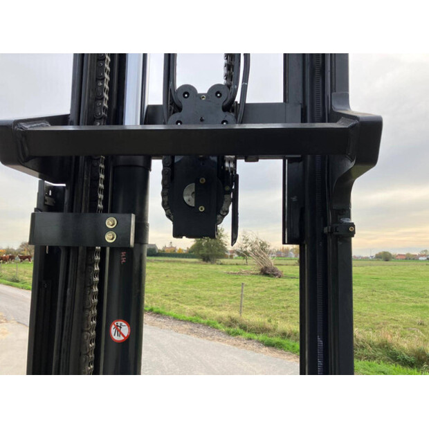 2016 Fenwick R14-01-44311263