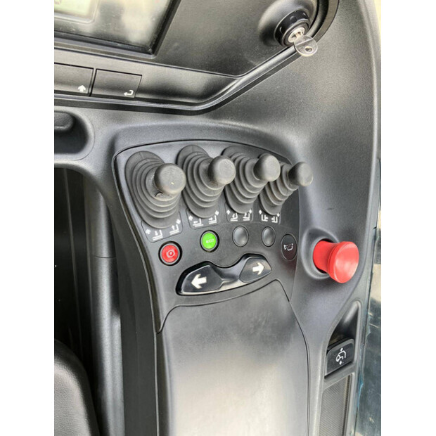 2016 Fenwick R14-01-44311271