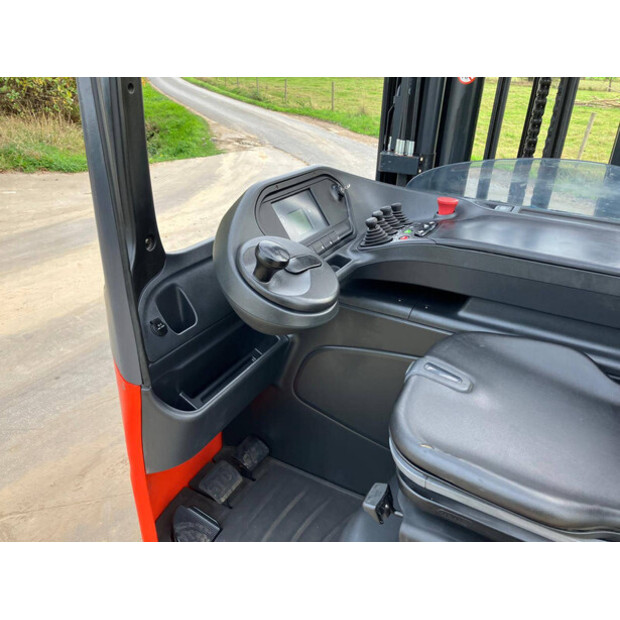 2016 Fenwick R14-01-44311273