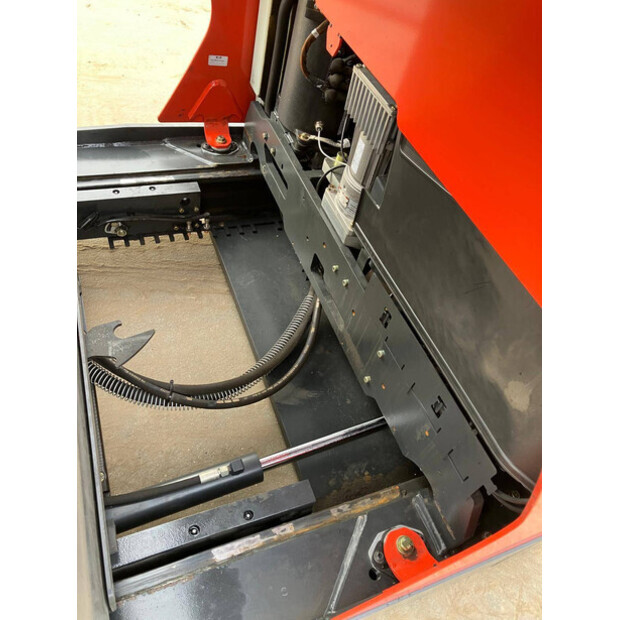 2016 Fenwick R14-01-44311285