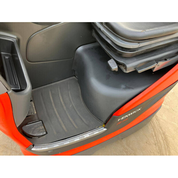 2016 Fenwick R14-01-44311290