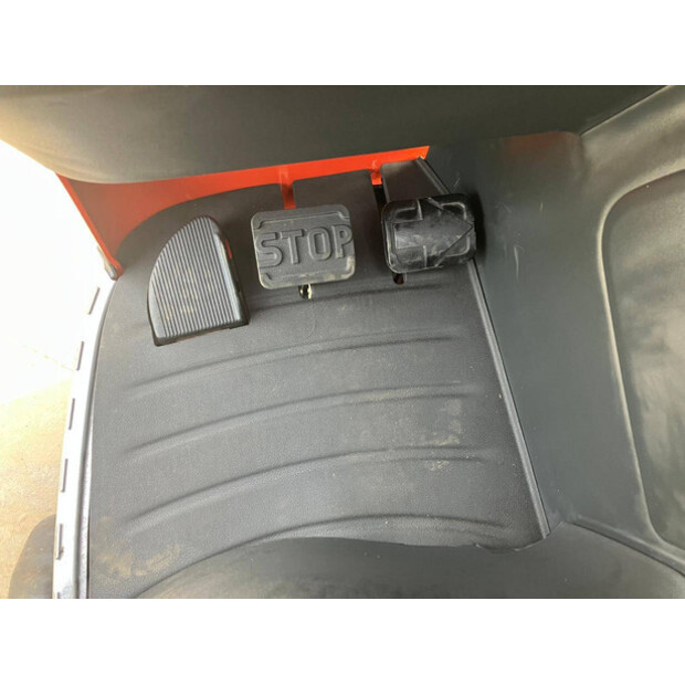 2018 ليندي R12N-01-44311320