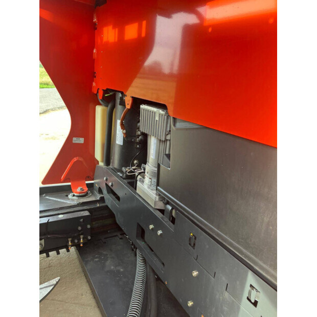 2018 ليندي R12N-01-44311333