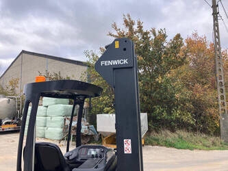 2014-fenwick-linde-r14-01-44311367