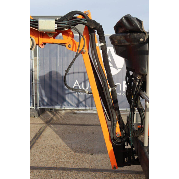 2017 نيفتي HR21-44311512