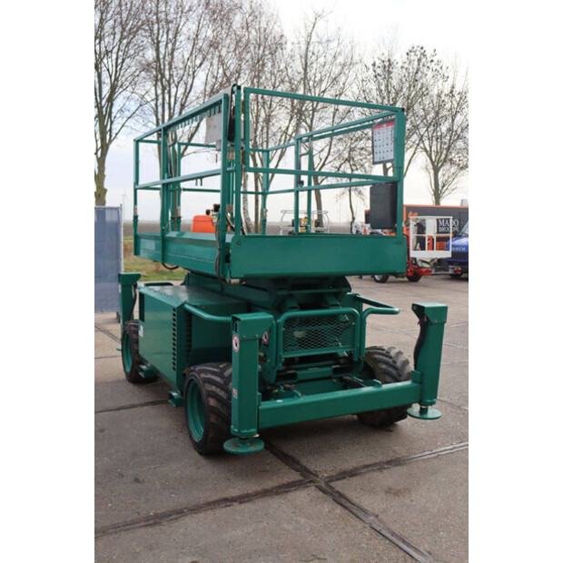 2015 SkyJack SJ6832RT-44311531