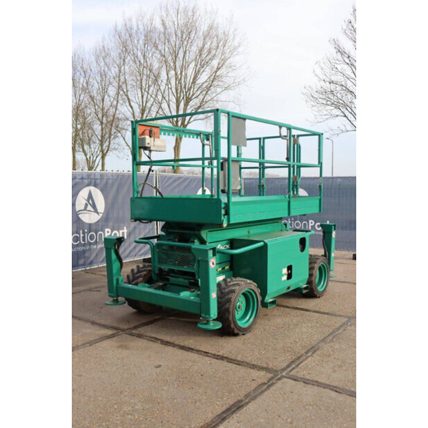 2015 SkyJack SJ6832RT-44311533