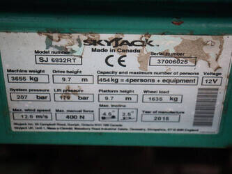 2015-skyjack-sj6832rt-1394822-44311537