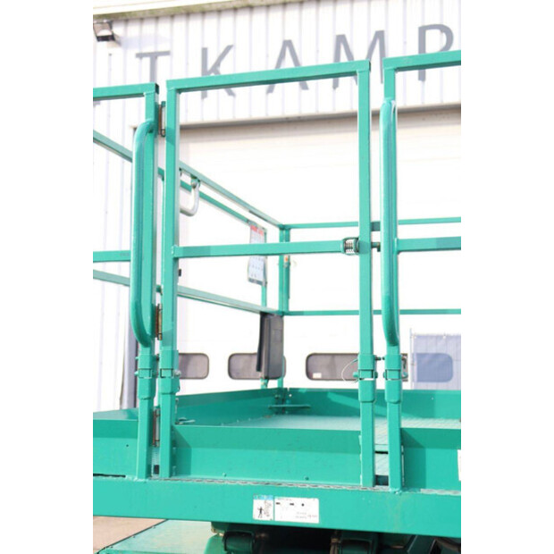 2015 SkyJack SJ6832RT-44311546