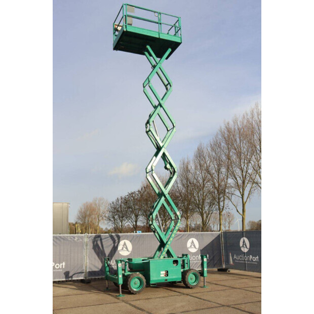 2015 SkyJack SJ6832RT-44311556