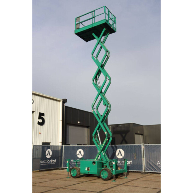 2015 SkyJack SJ6832RT-44311558