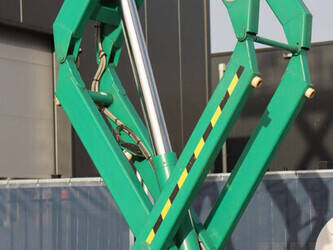 2015-skyjack-sj6832rt-1394822-44311560