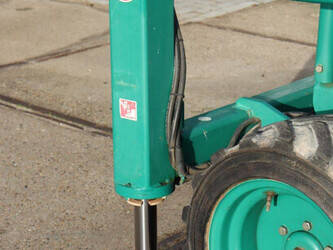 2015-skyjack-sj6832rt-1394822-44311561