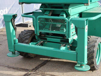 2015-skyjack-sj6832rt-1394823-44311572