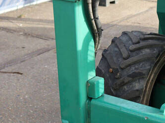 2015-skyjack-sj6832rt-1394823-44311573