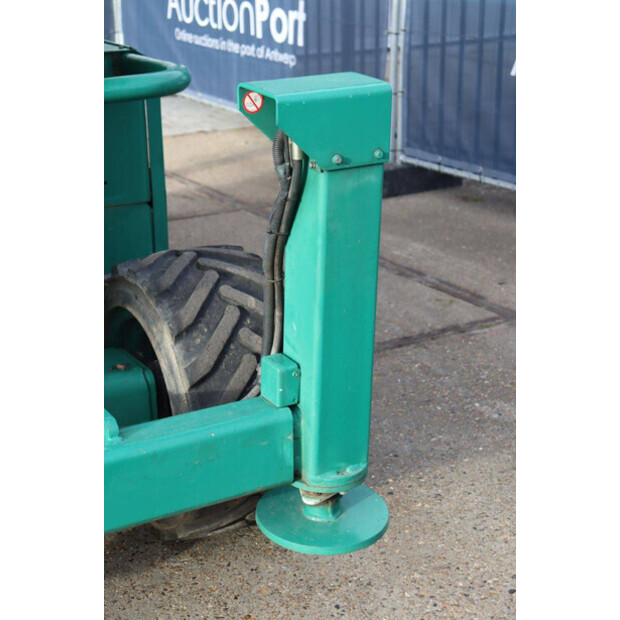 2015 SkyJack SJ6832RT-44311582