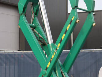 2015-skyjack-sj6832rt-1394823-44311600