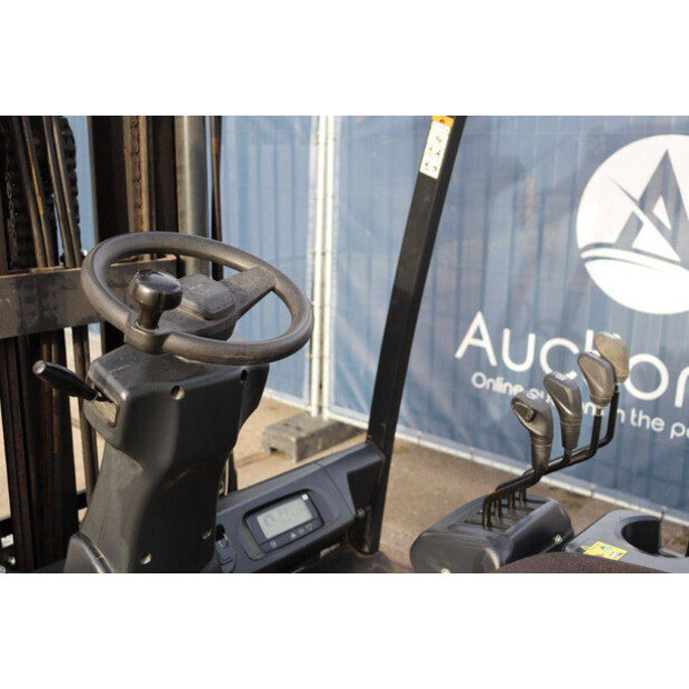 2021 دووسان B35X-7-44311625