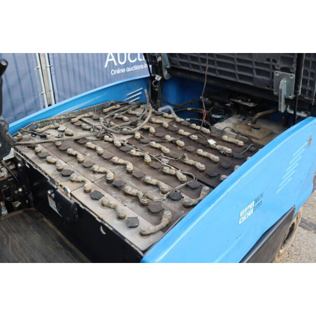 2021 دووسان B35X-7-44311631