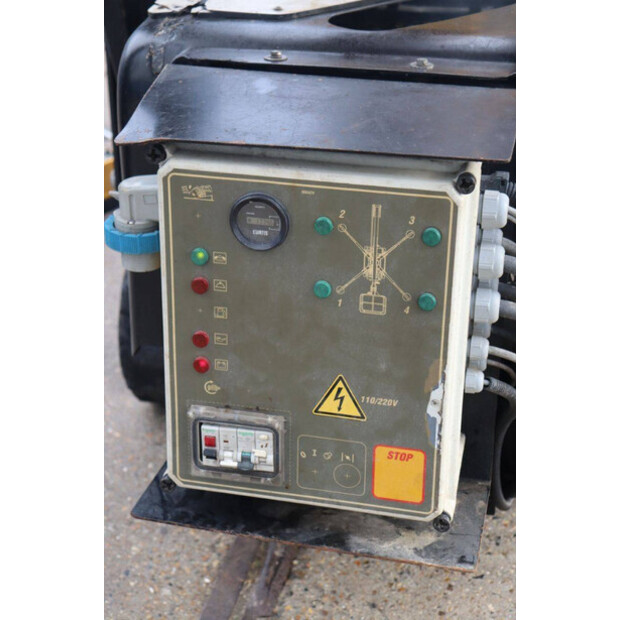 2010 EasyLift R190-44311645