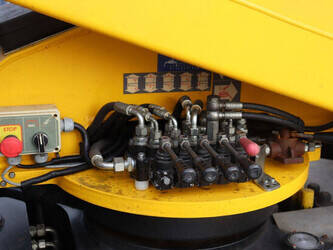 2010-easylift-r190-44311649