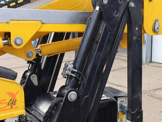 2010-easylift-r190-44311660