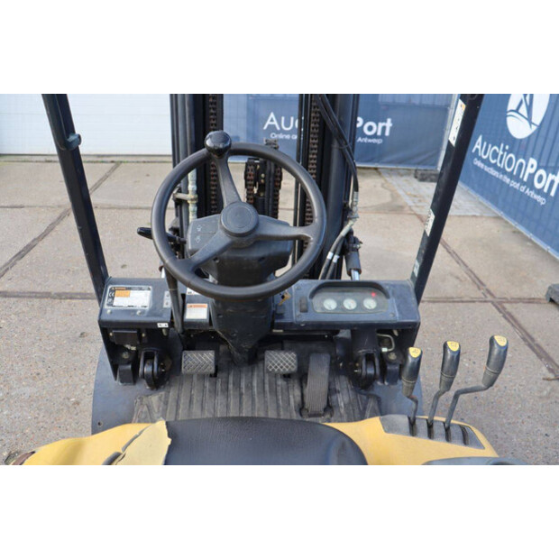 2006 Doosan D30S-3-44311692