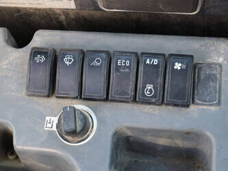 2018-yanmar-vio50-6b-1394828-44311780