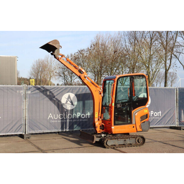 2017 KUBOTA KX016-4-44311822