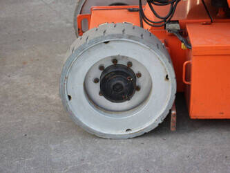 2006-jlg-e300ajp-1394830-44311840