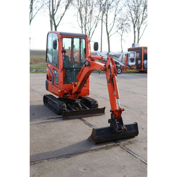 2017 كوبوتا KX016-4-44311858