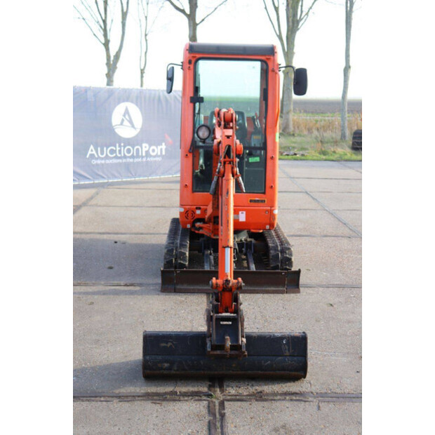 2017 كوبوتا KX016-4-44311859