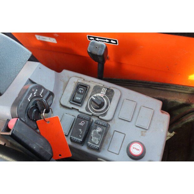 2017 كوبوتا KX016-4-44311883